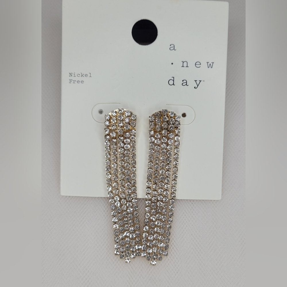 A New Day Sparkling Rhinestone Gold Earrings - Picture 3 of 3
